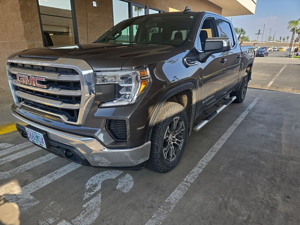Used 2020 GMC Sierra 1500 SLE Truck