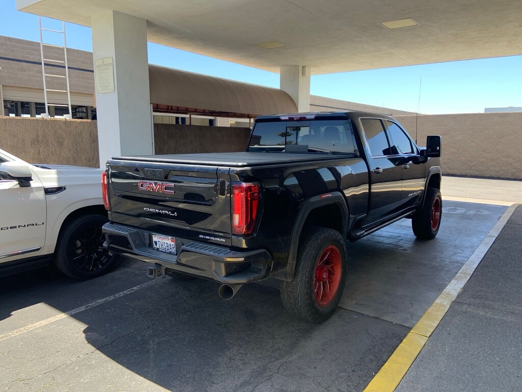 Used 2022 GMC Sierra 2500HD Denali Truck