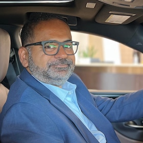 Staff member Frank Thahim from d160ce82aadf