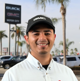 Staff member Emanuel Guerrero from c39784fbb502