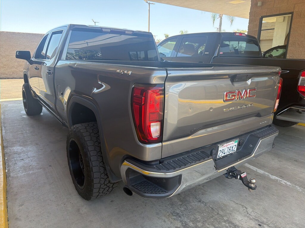 Used 2020 GMC Sierra 1500 SLE Truck