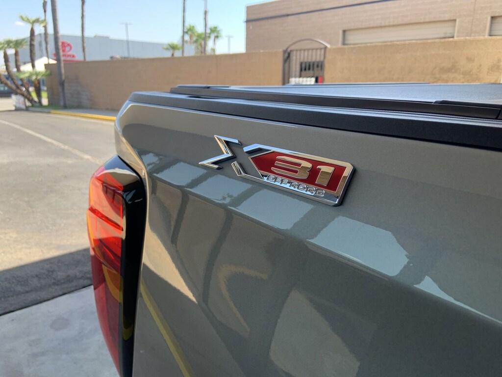 Used 2024 GMC Sierra 1500 SLT Truck