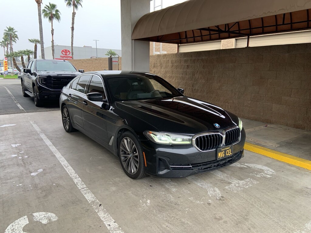 Certified 2022 BMW 5 Series 530i Sedan