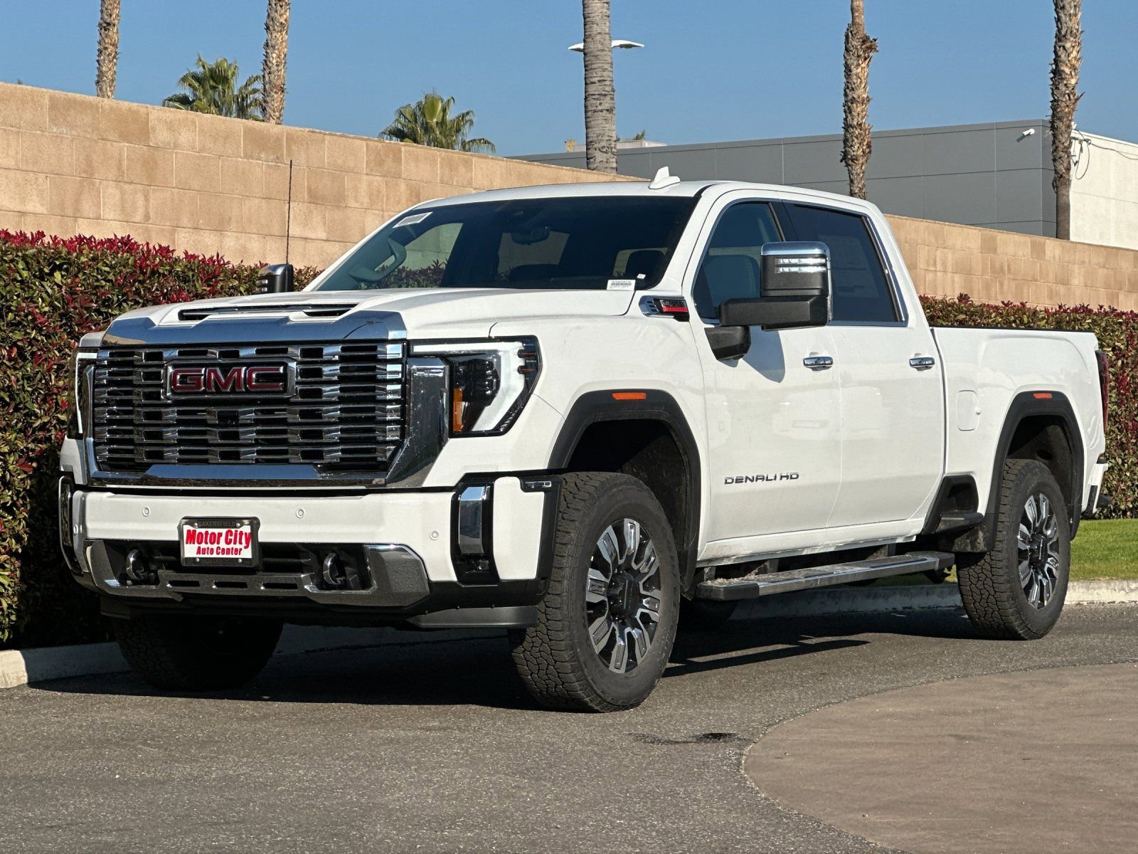 2026 GMC Sierra 2500 HD Denali photo 6