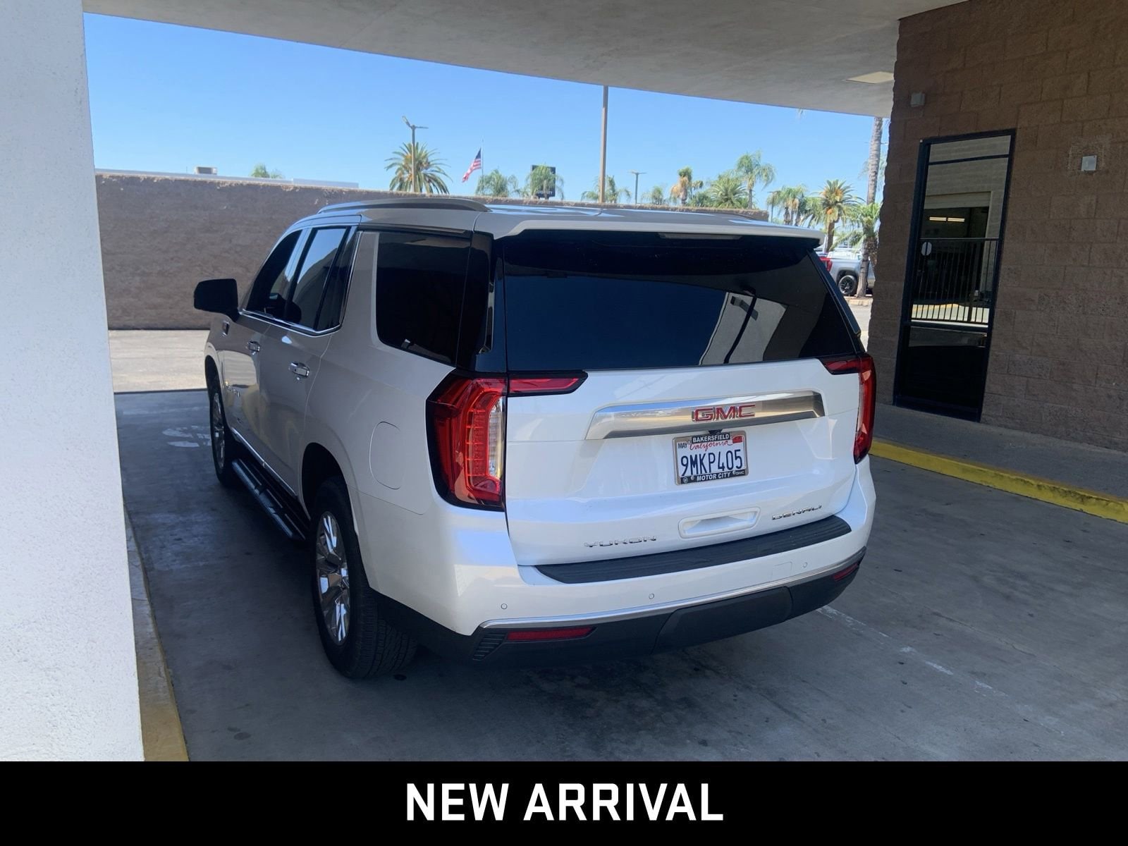 2024 GMC Yukon Denali photo 5