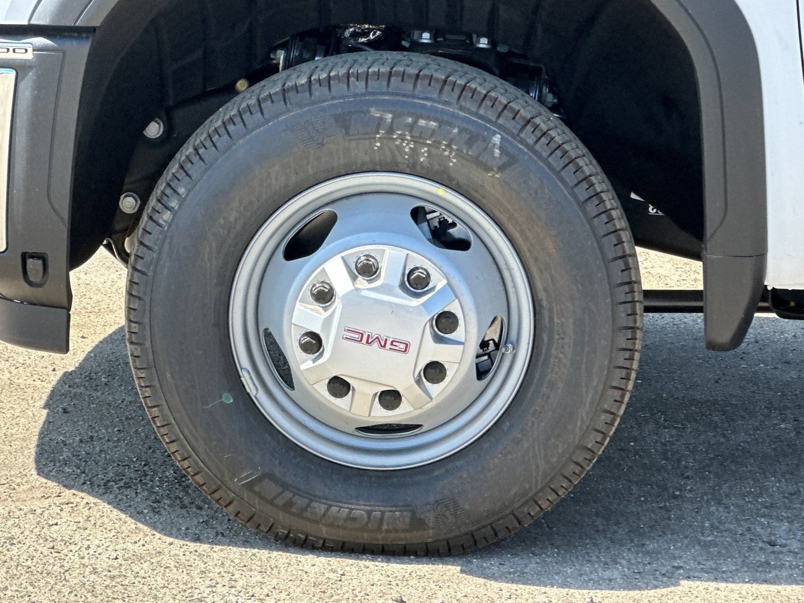 2026 GMC Sierra 3500 Chassis Cab Pro - Photo 22