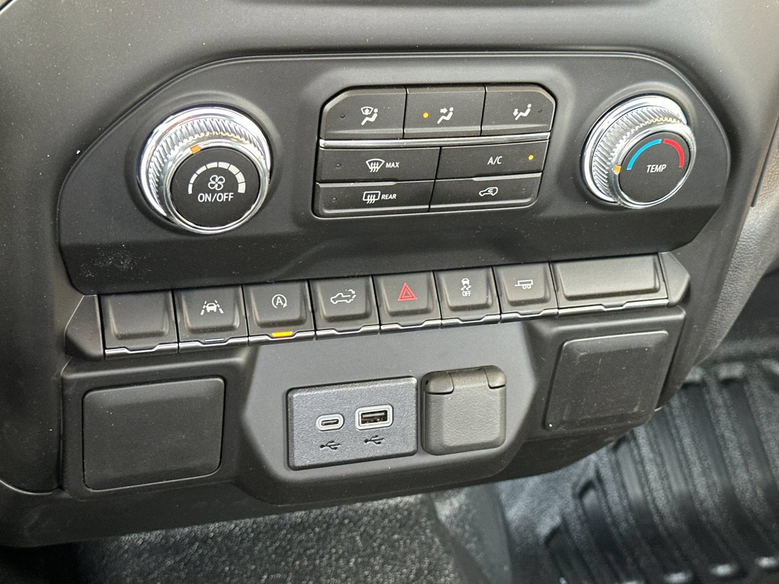 2026 GMC Sierra 1500 Pro - Photo 17