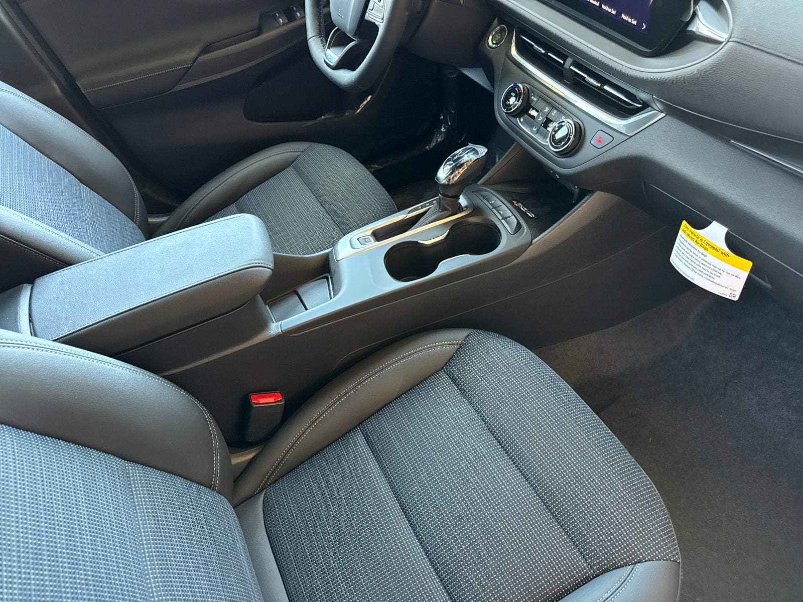 2026 Buick Envista Preferred - Photo 14