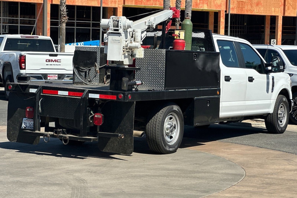 Used 2022 Ford Super Duty F-350 SRW XL Truck Crew Cab