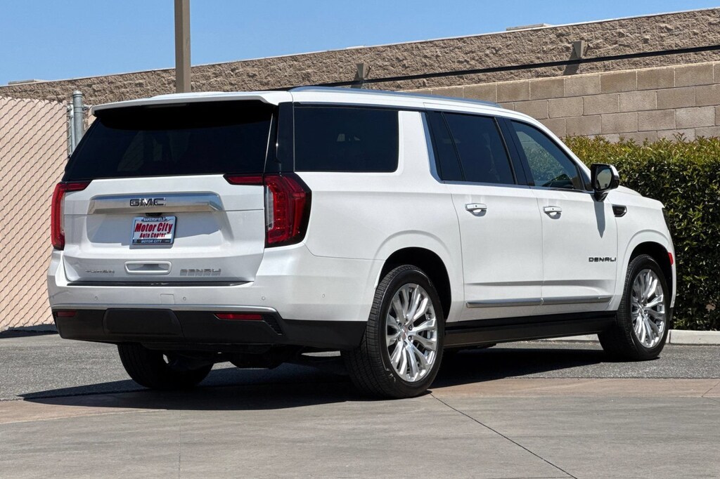 Used 2023 GMC Yukon XL Denali SUV