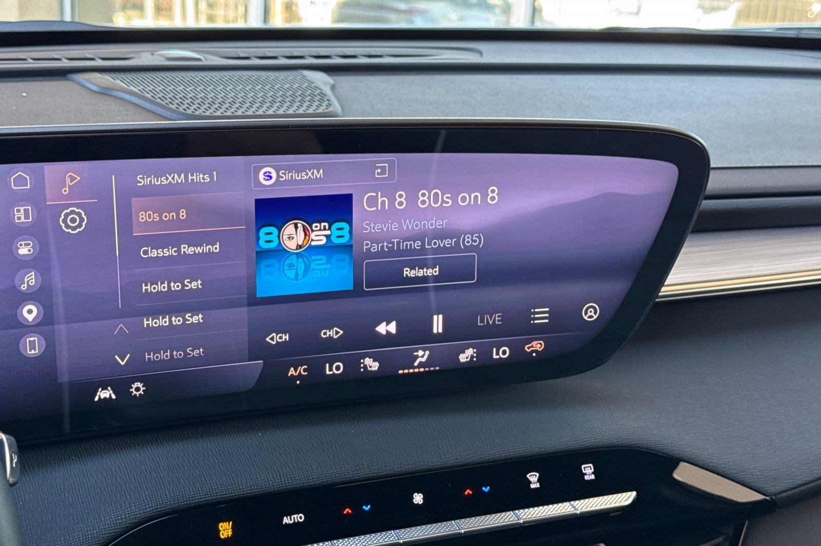 2026 Buick Enclave Preferred - Photo 20