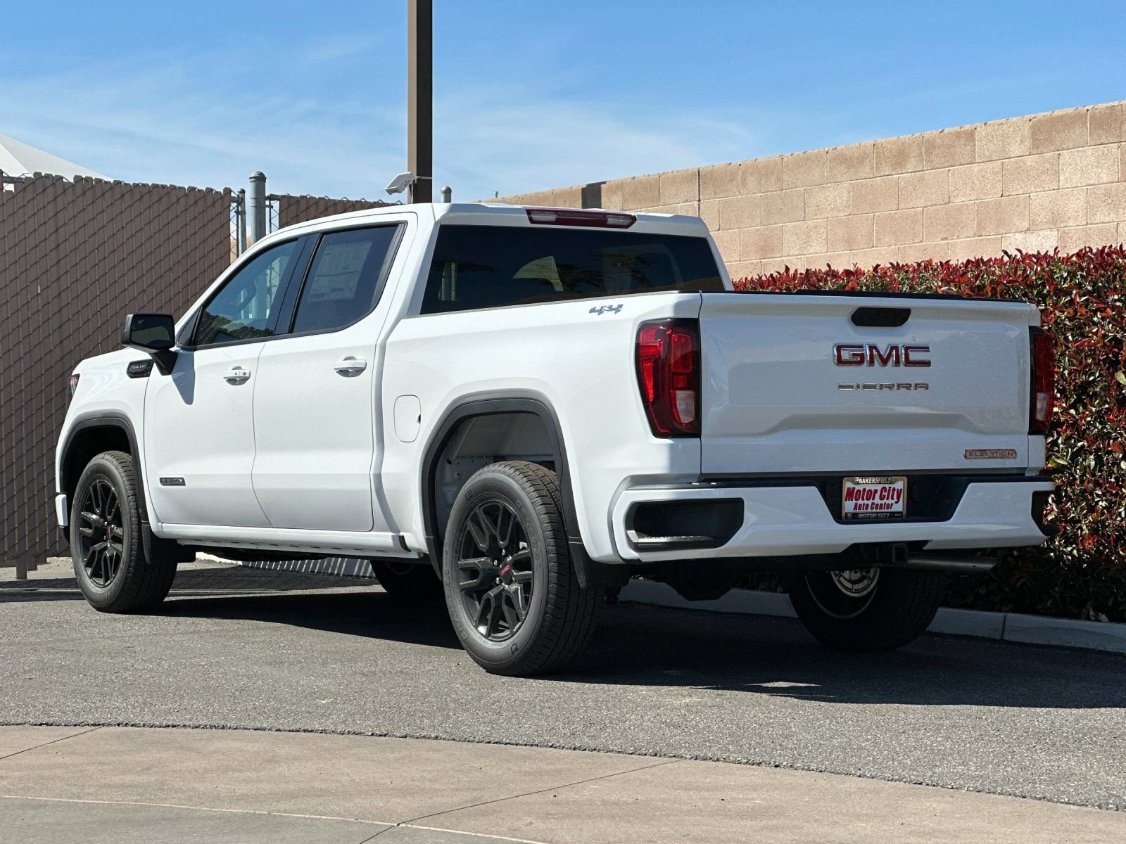 2026 GMC Sierra 1500 Elevation photo 4