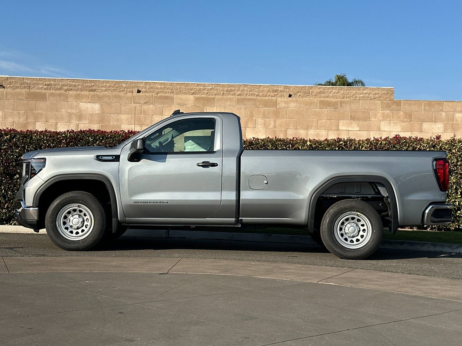 2026 GMC Sierra 1500 Pro photo 5
