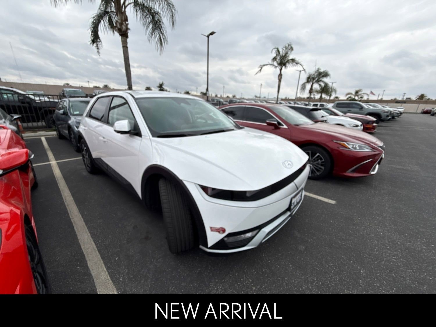 2024 Hyundai IONIQ 5 SEL photo 3