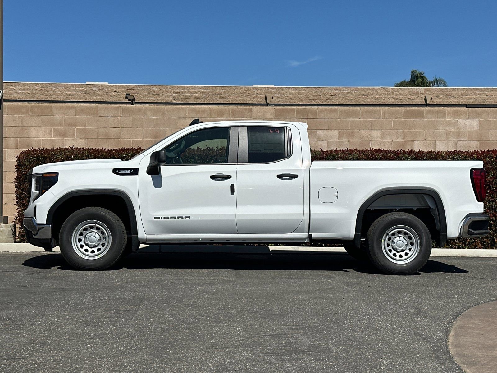 2026 GMC Sierra 1500 Pro photo 5