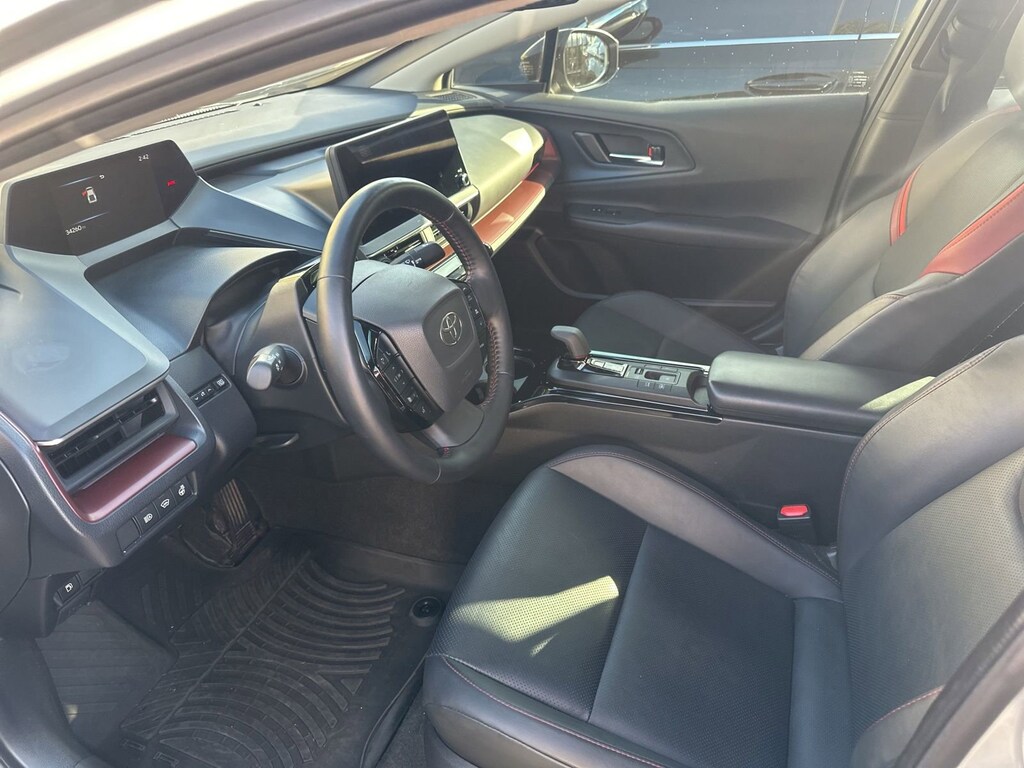 Used 2024 Toyota Prius Prime SE Hatchback