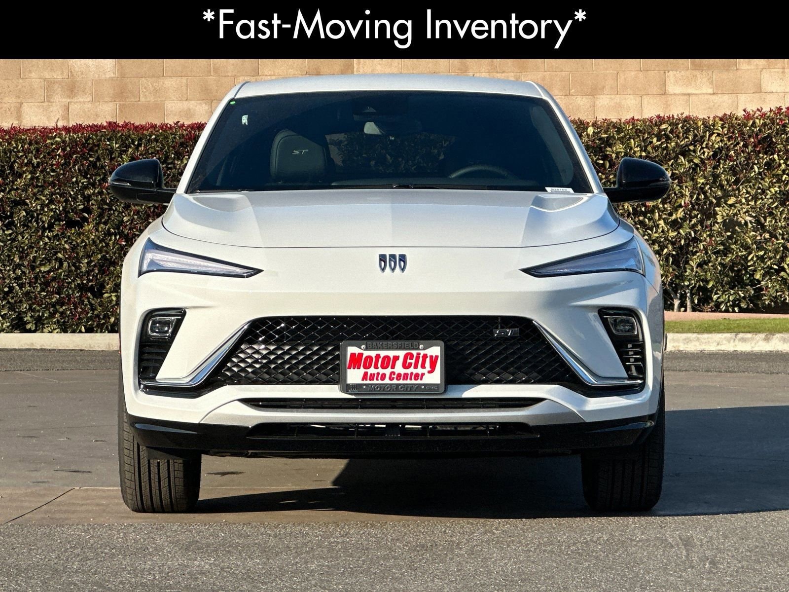 2026 Buick Envista Sport Touring photo 3