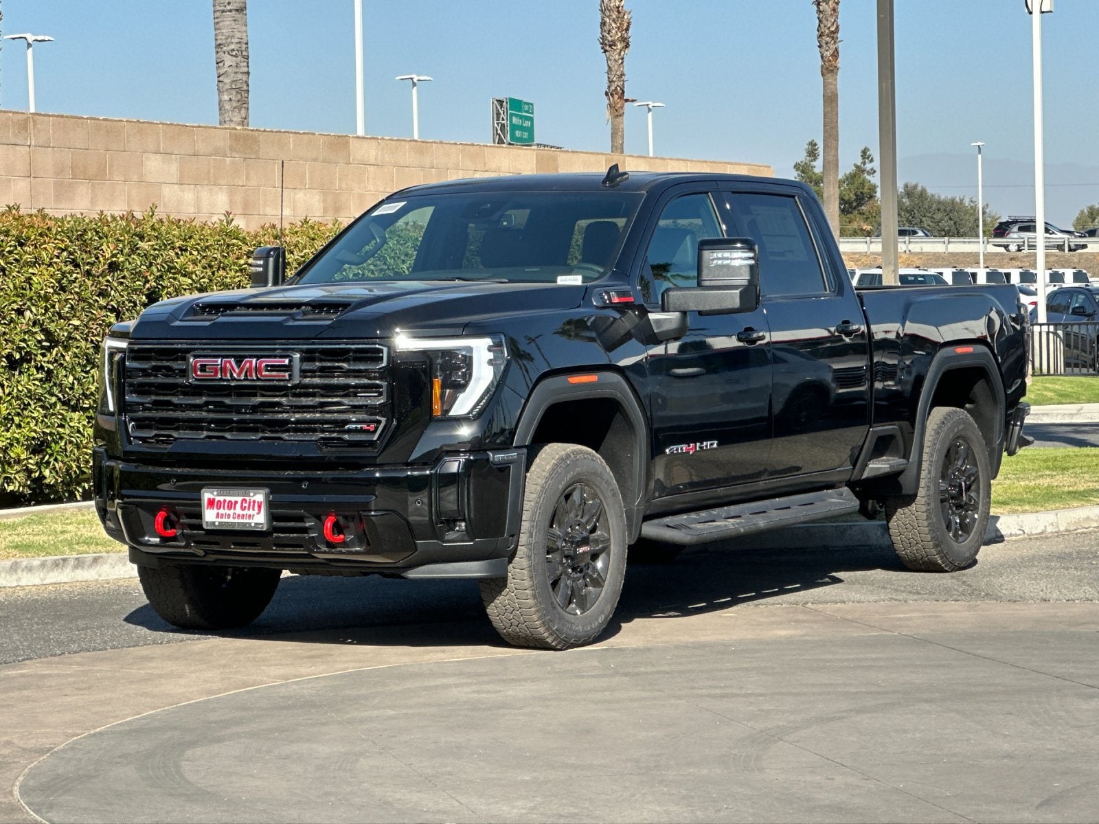 2026 GMC Sierra 2500HD AT4 - Photo 7