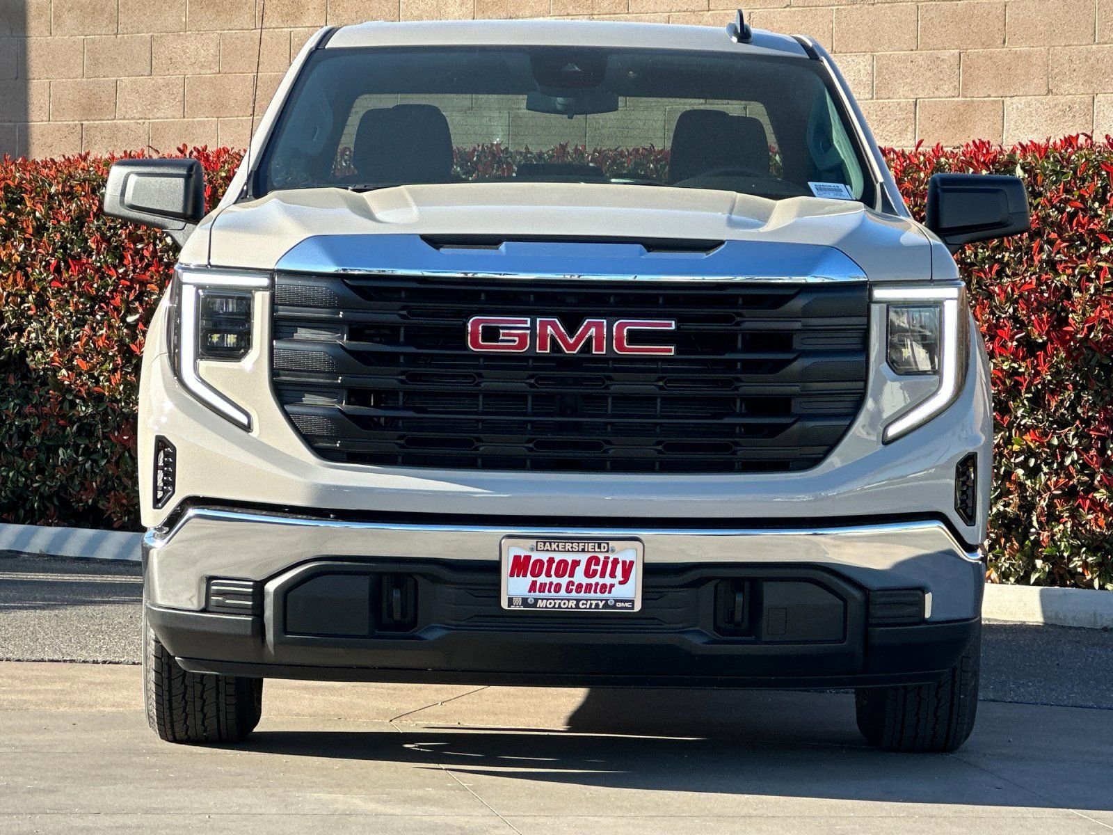 2026 GMC Sierra 1500 Pro photo 3