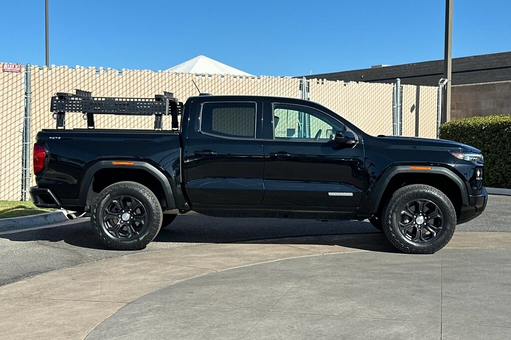 Used 2024 GMC Canyon Elevation Truck
