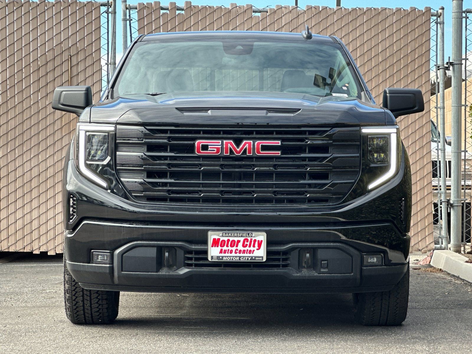 2026 GMC Sierra 1500 Elevation photo 3