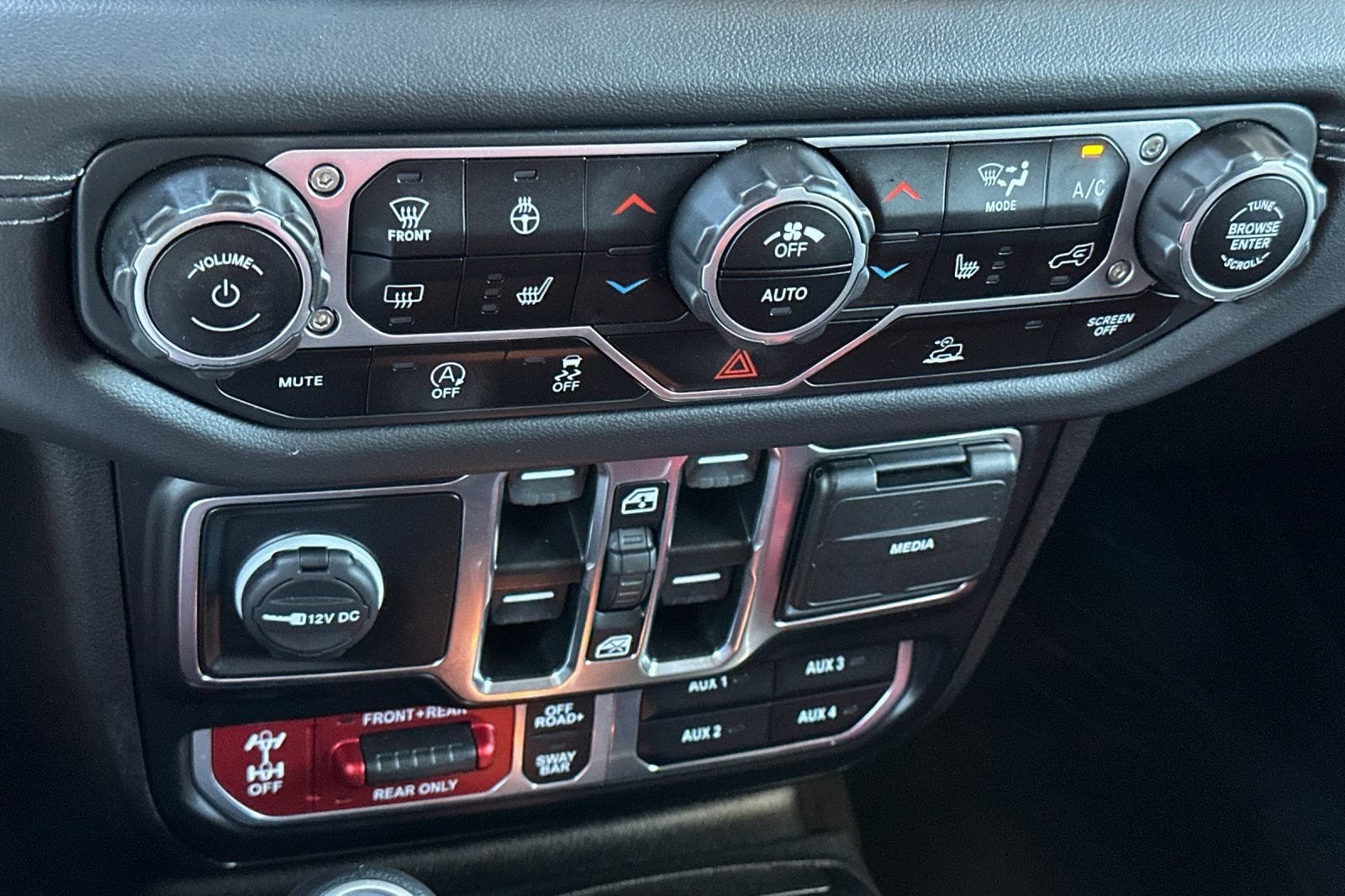 2024 Jeep Gladiator Rubicon - Photo 20