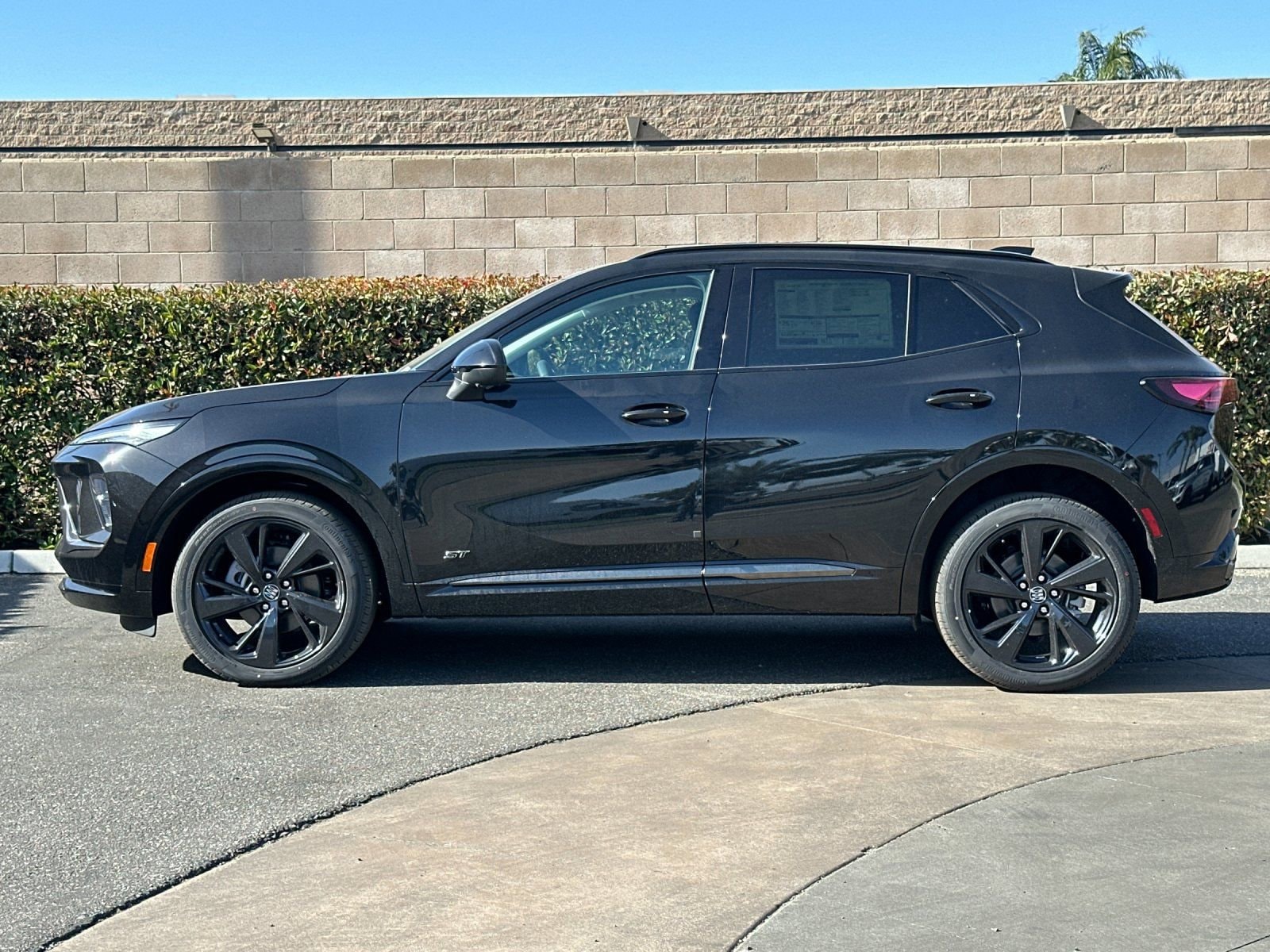 2026 Buick Envision Sport Touring photo 5