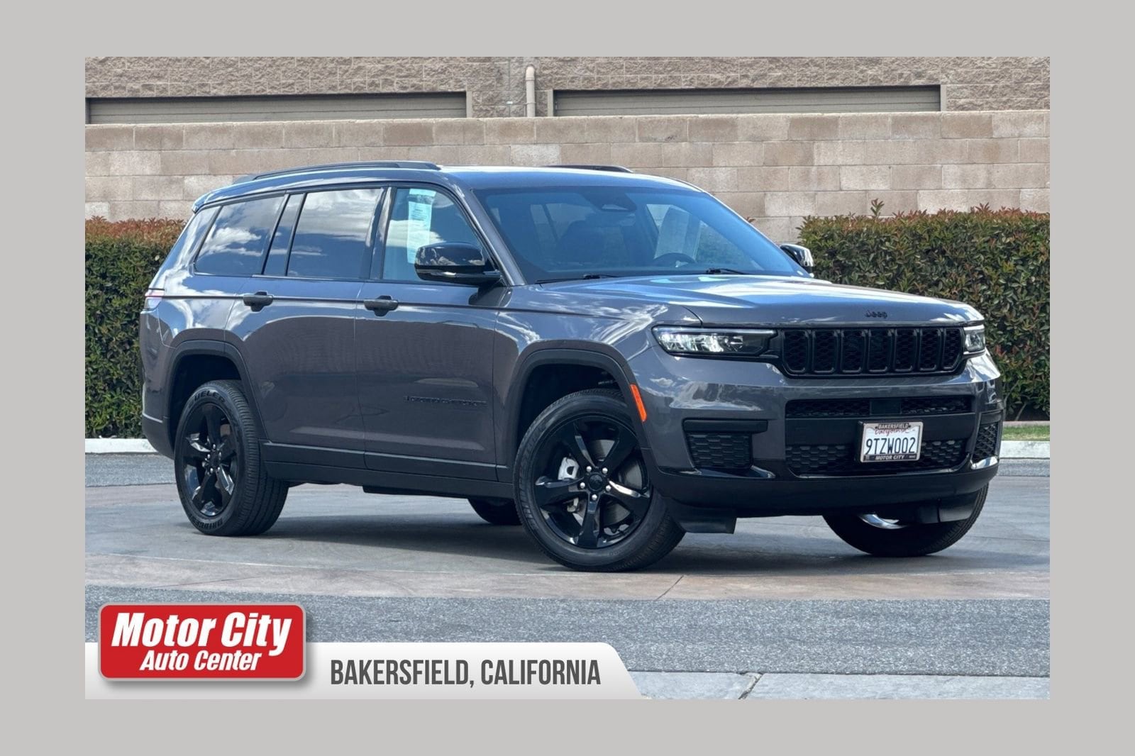 2025 Jeep Grand Cherokee L Altitude X 4x4's photo