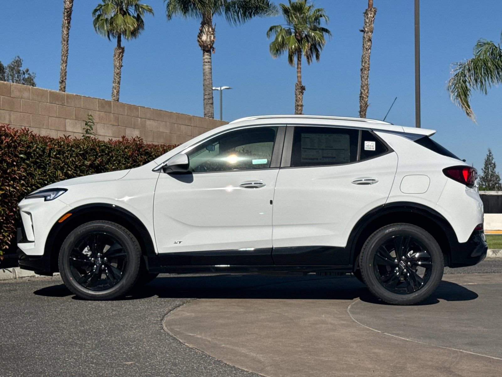 2026 Buick Encore GX Sport Touring photo 5