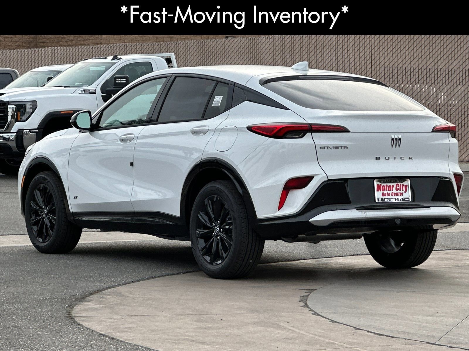 2026 Buick Envista Sport Touring photo 4