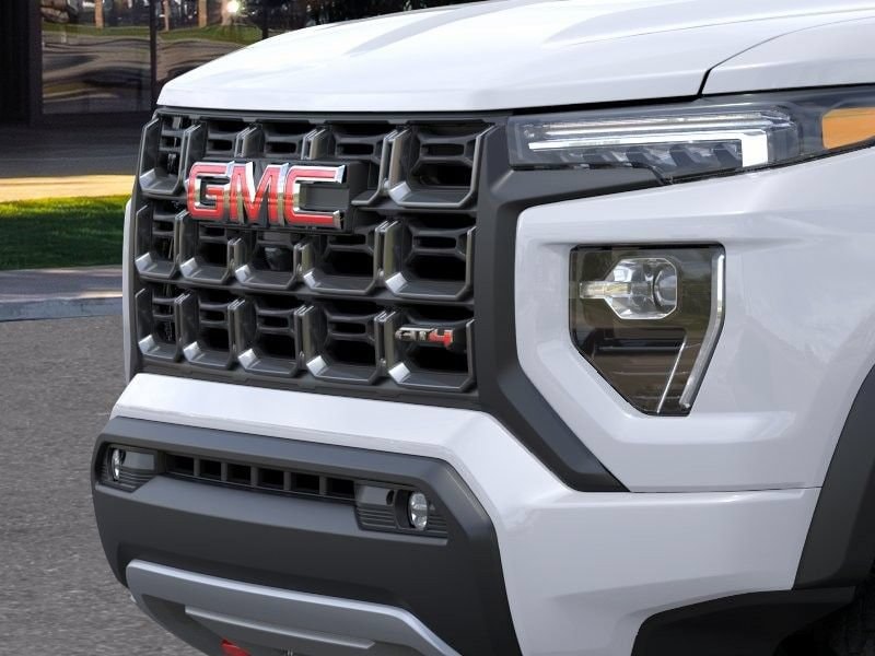 2026 GMC Canyon AT4 - Photo 13