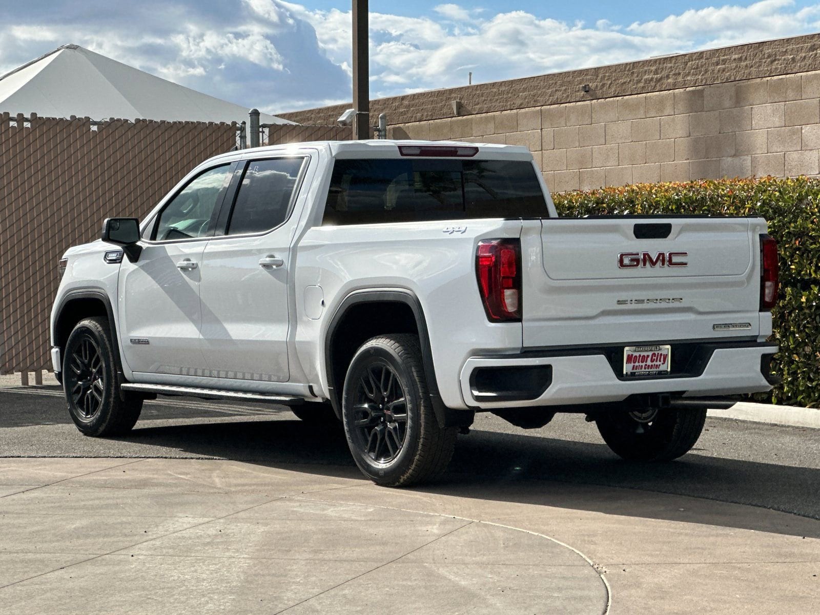 2026 GMC Sierra 1500 Elevation photo 4