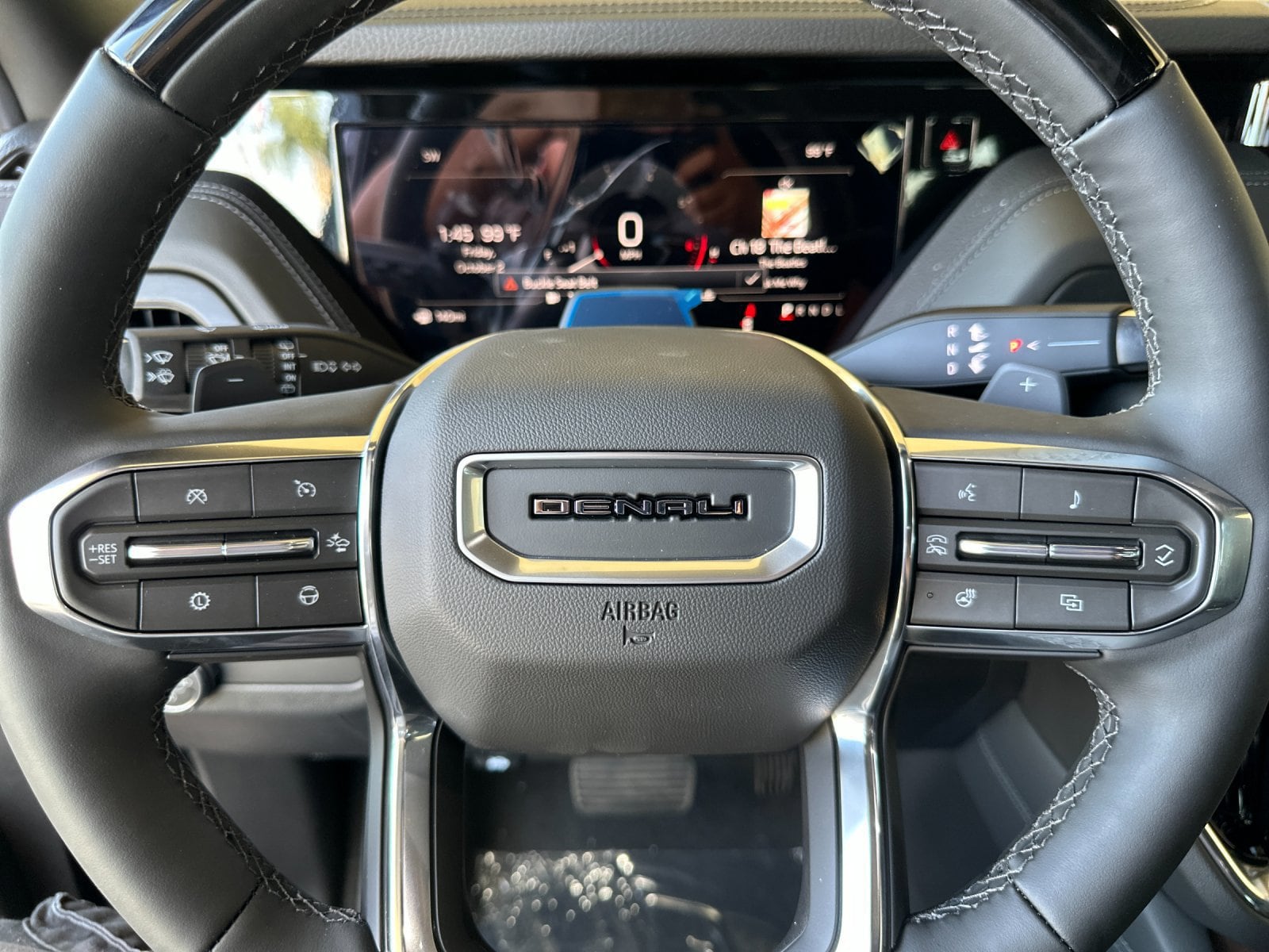 2027 GMC Yukon XL Denali - Photo 23