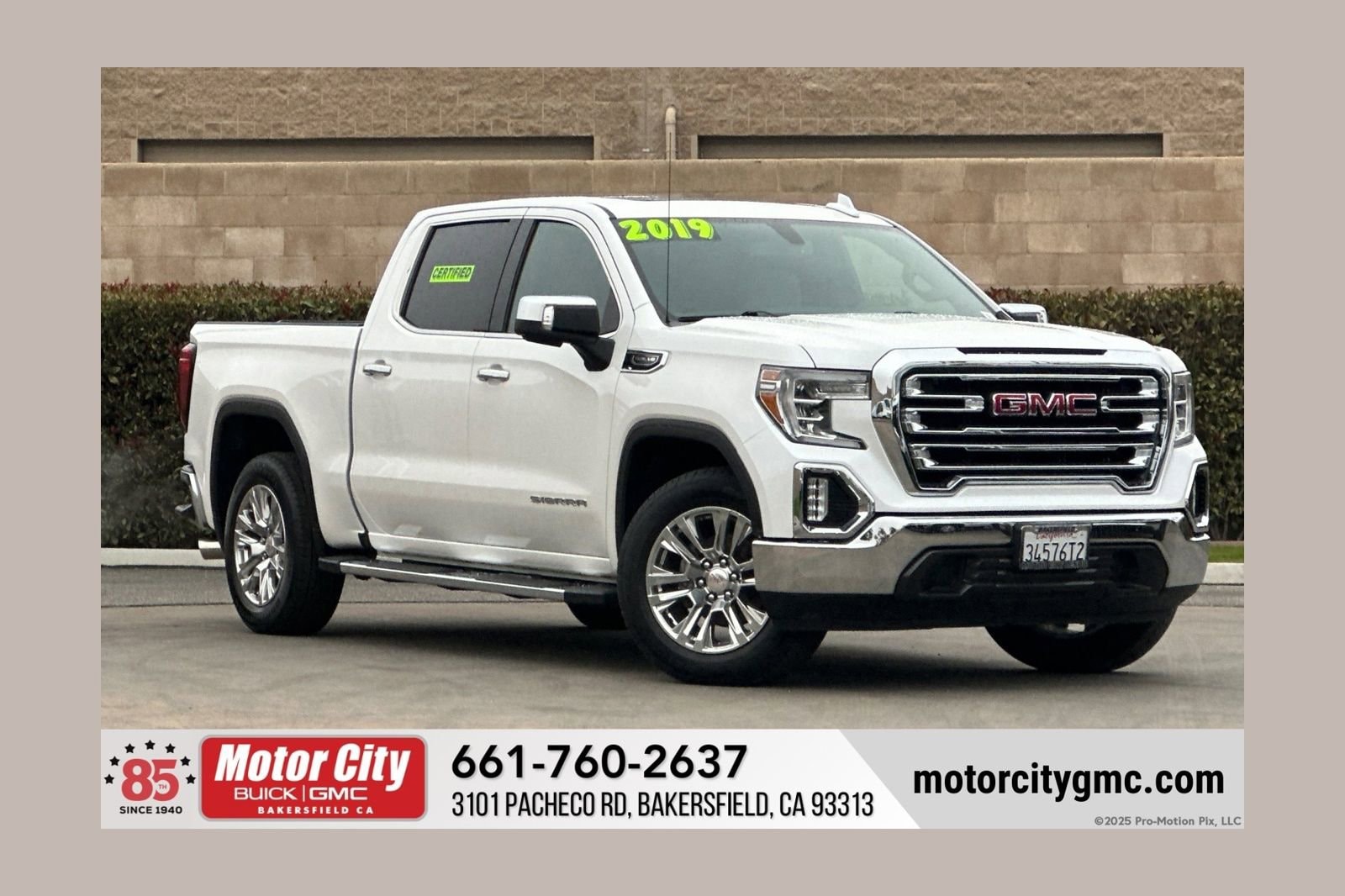 2019 GMC Sierra 1500 SLT's photo