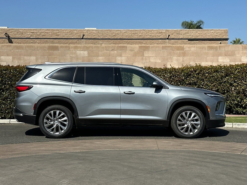 New 2026 Buick Enclave Preferred SUV
