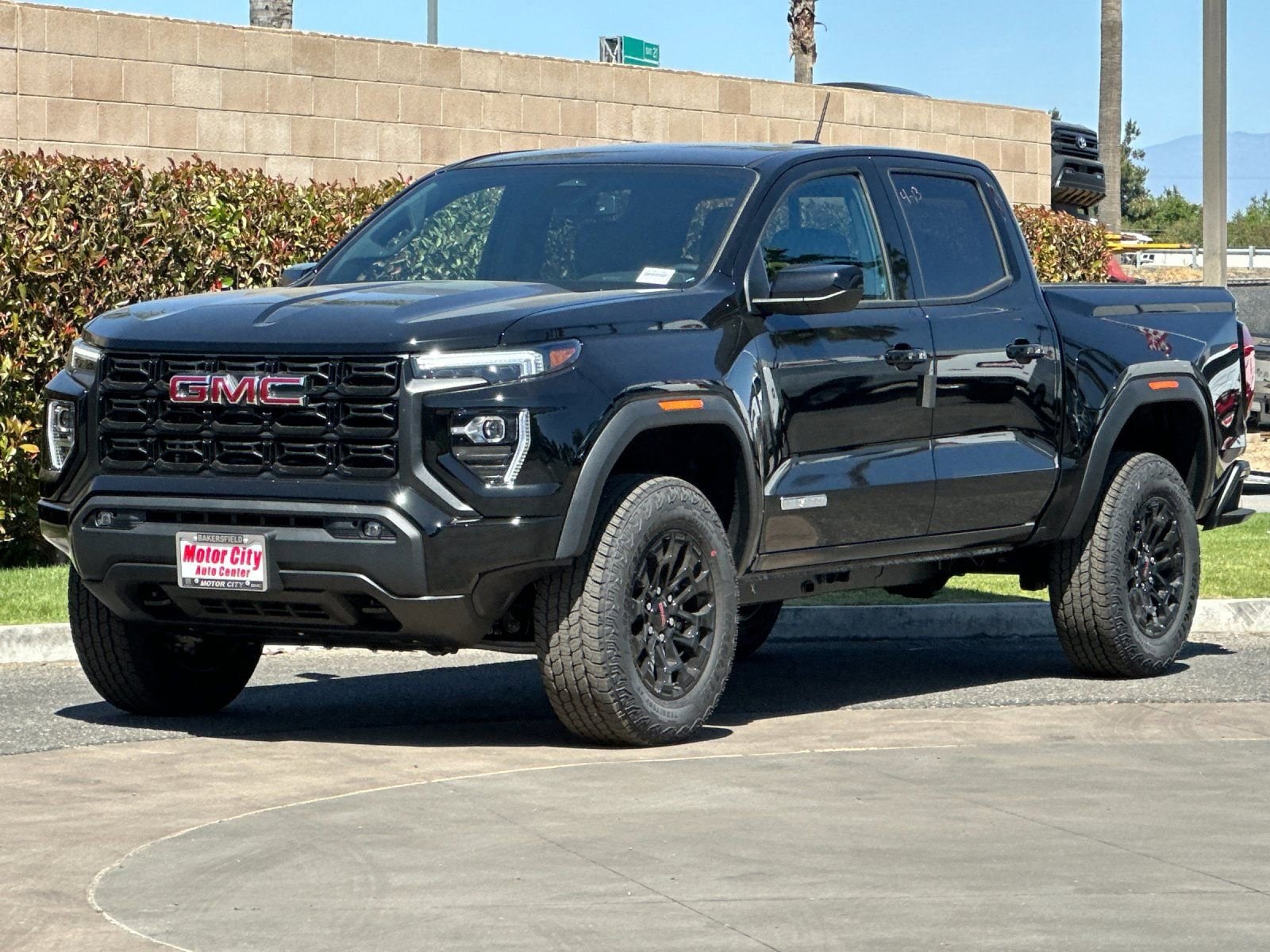 2026 GMC Canyon Elevation photo 6