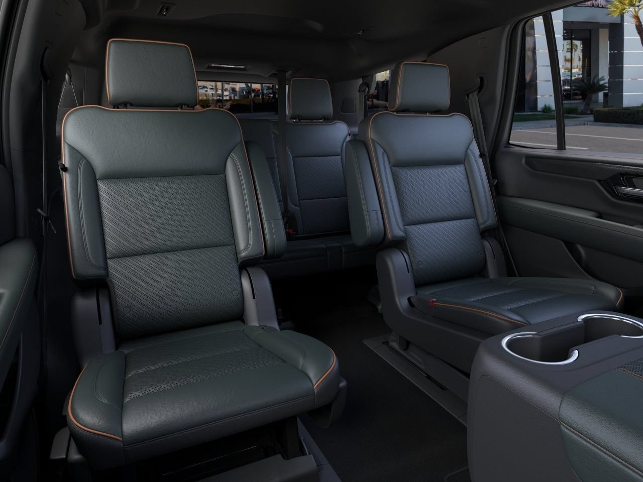 2026 GMC Yukon AT4 - Photo 17