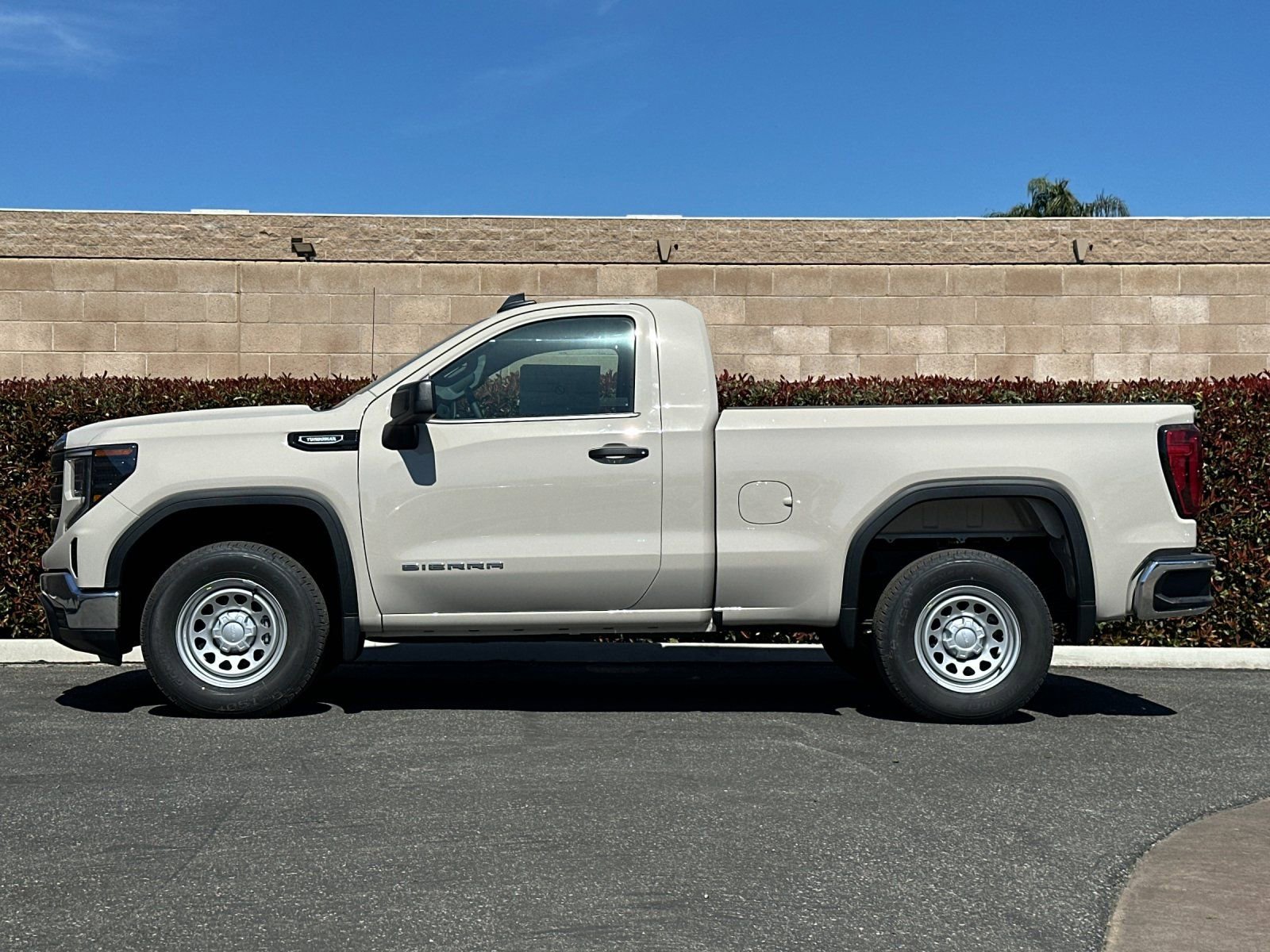 2026 GMC Sierra 1500 Pro photo 5