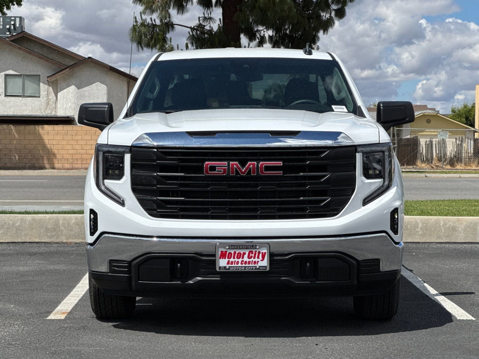 2026 GMC Sierra 1500 Pro photo 3