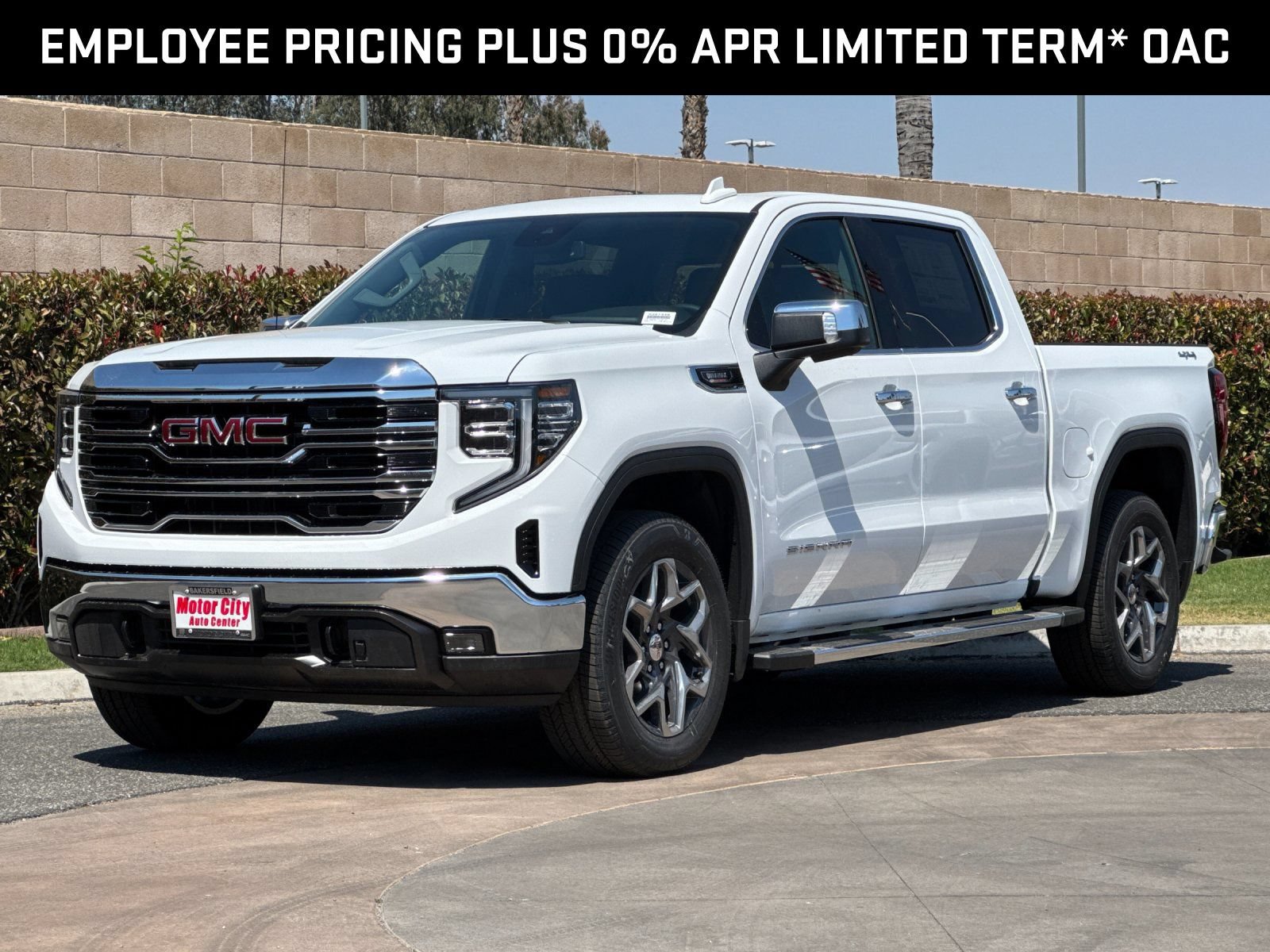 2026 GMC Sierra 1500 SLT - Photo 7
