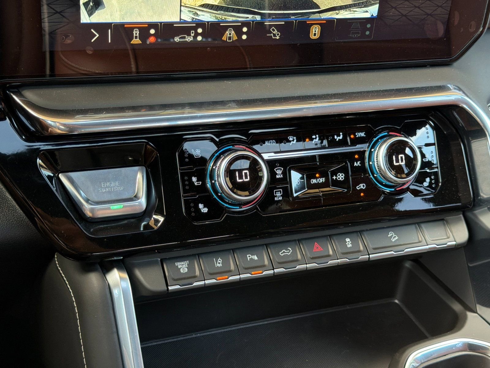 2026 GMC Sierra 2500HD Denali Ultimate - Photo 18