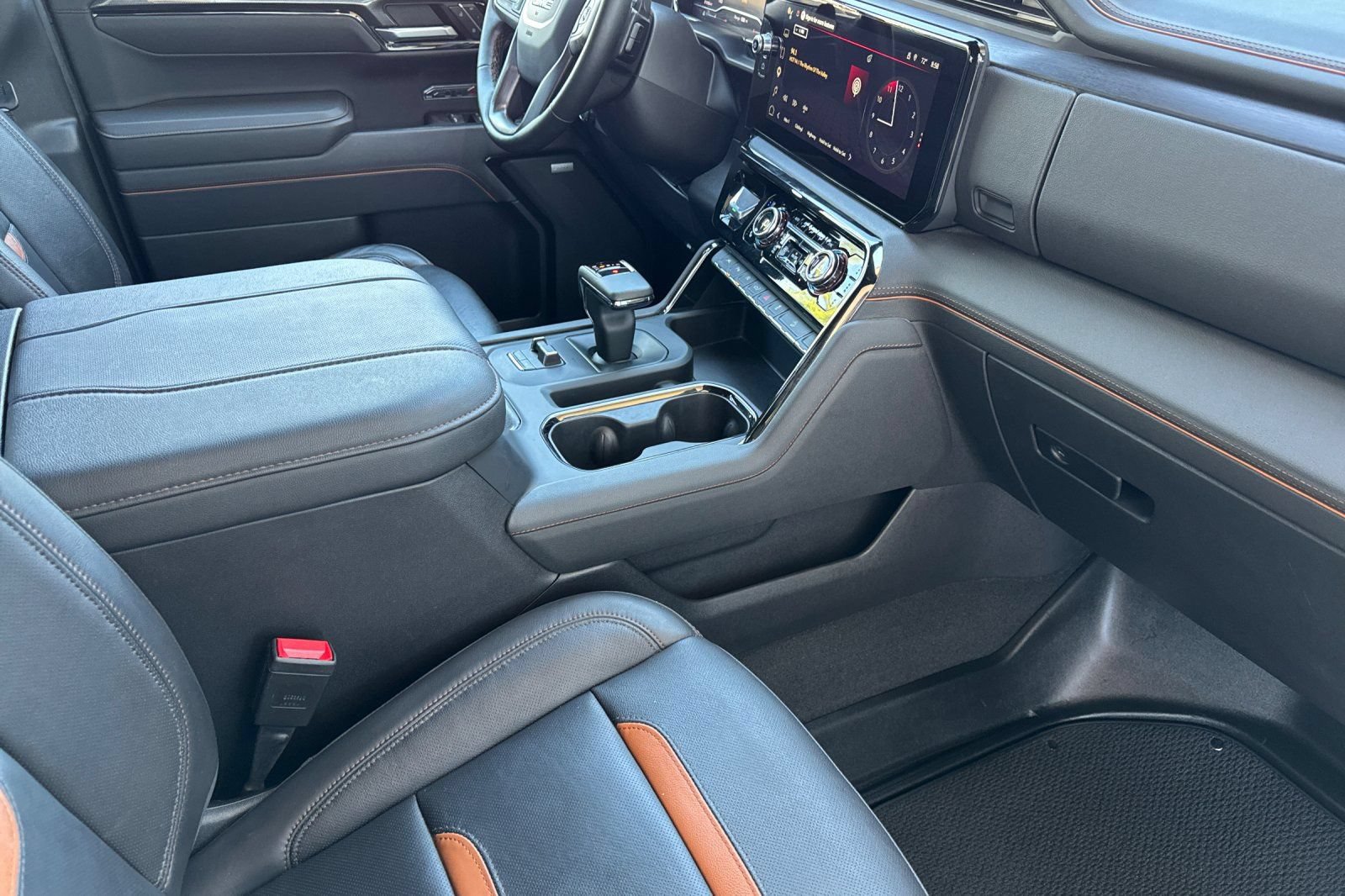 2025 GMC Sierra 1500 AT4 - Photo 16