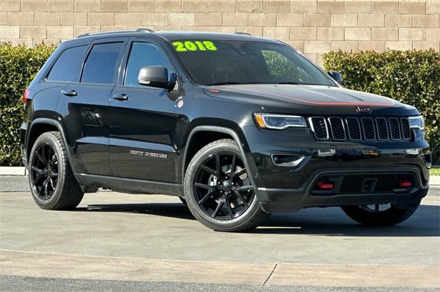 Used 2018 Jeep Grand Cherokee Trailhawk with VIN 1C4RJFLT2JC246089 for sale in Bakersfield, CA