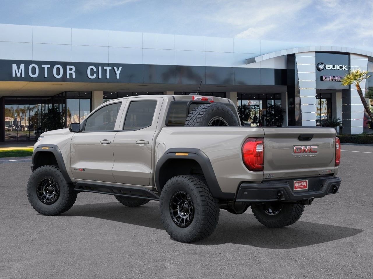 2026 GMC Canyon AT4X - Photo 4