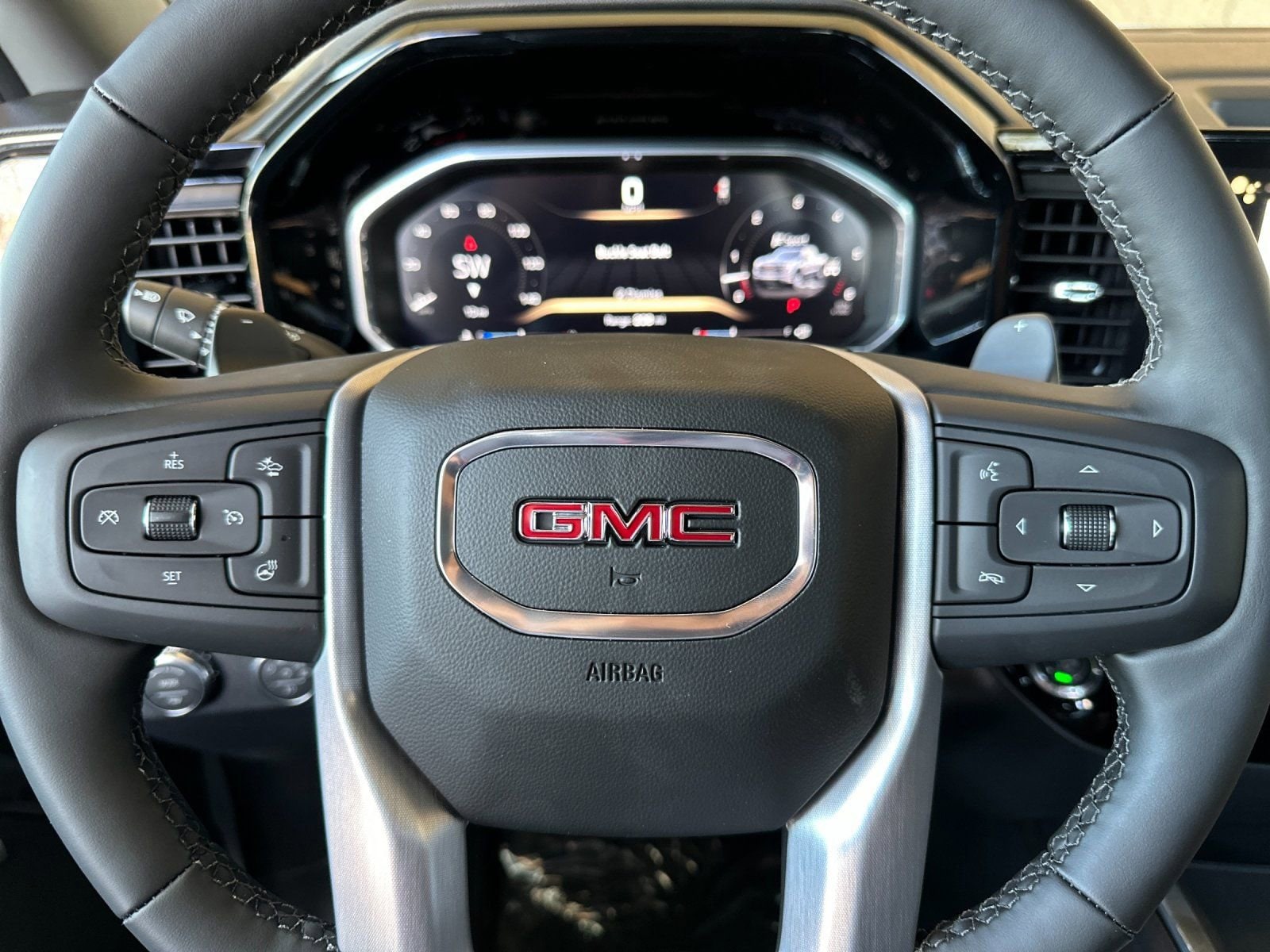 2026 GMC Sierra 1500 SLT - Photo 22