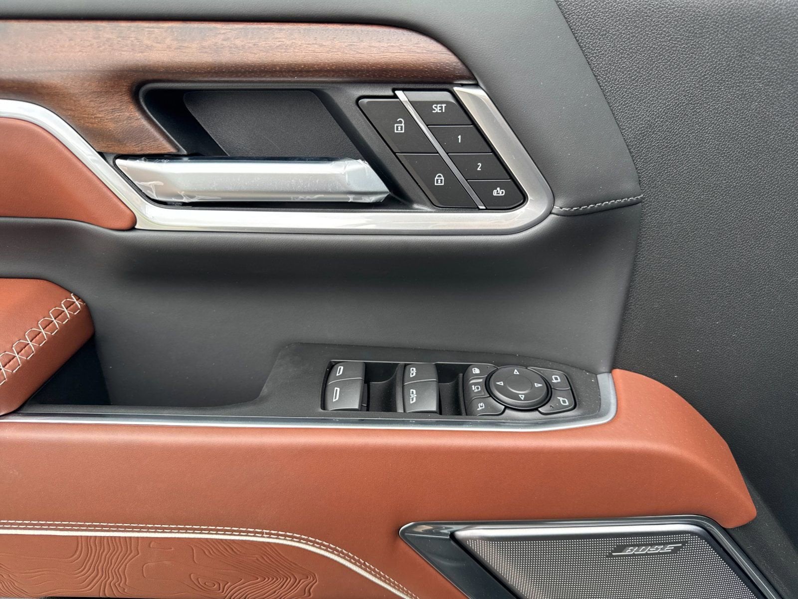 2026 GMC Sierra 2500HD Denali Ultimate - Photo 10