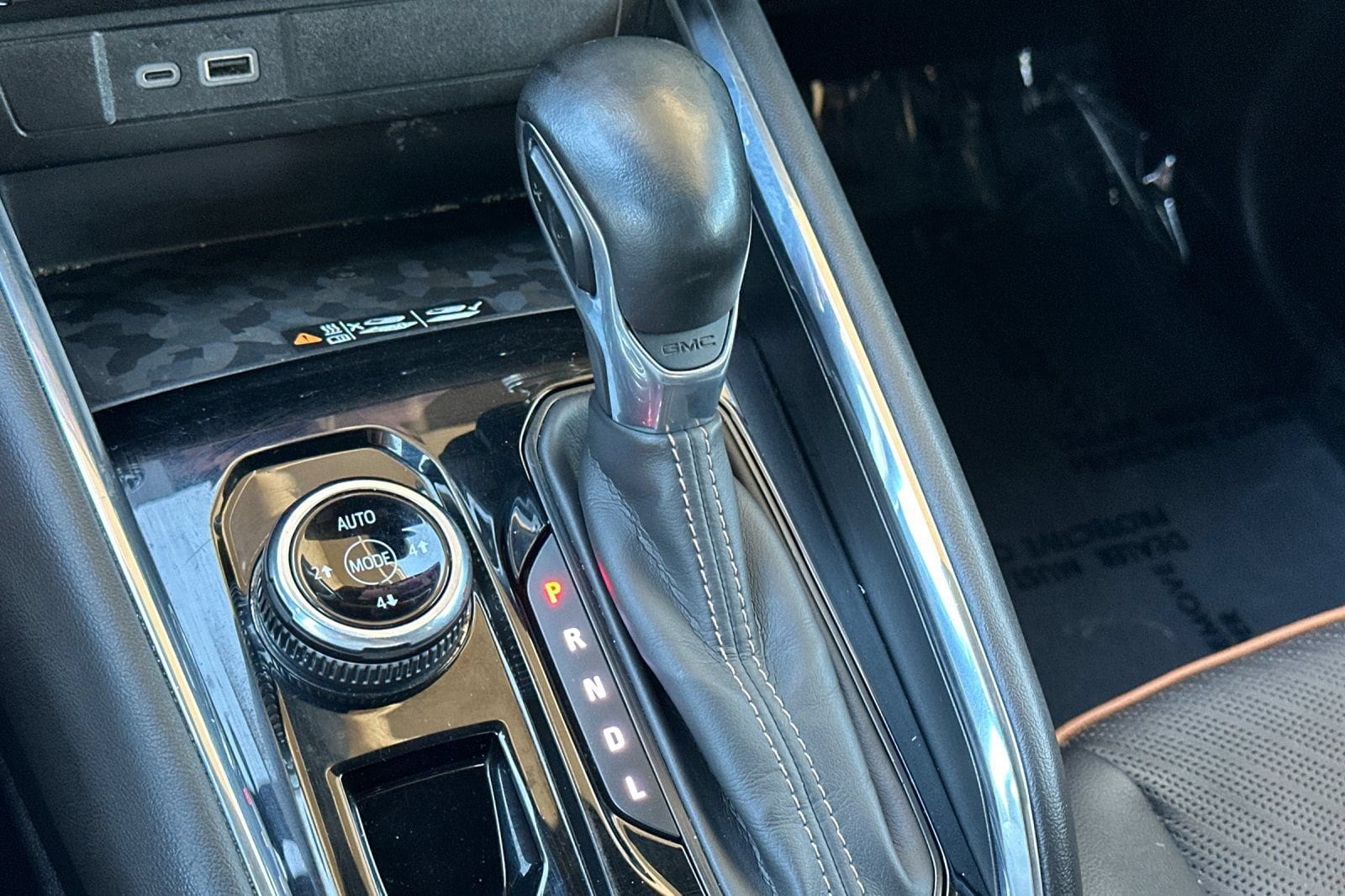 2023 GMC Canyon AT4 - Photo 21