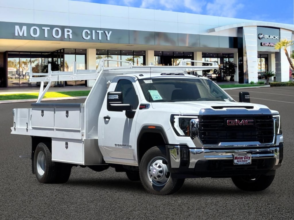 New 2026 GMC Sierra 3500 HD Chassis Cab Pro Truck