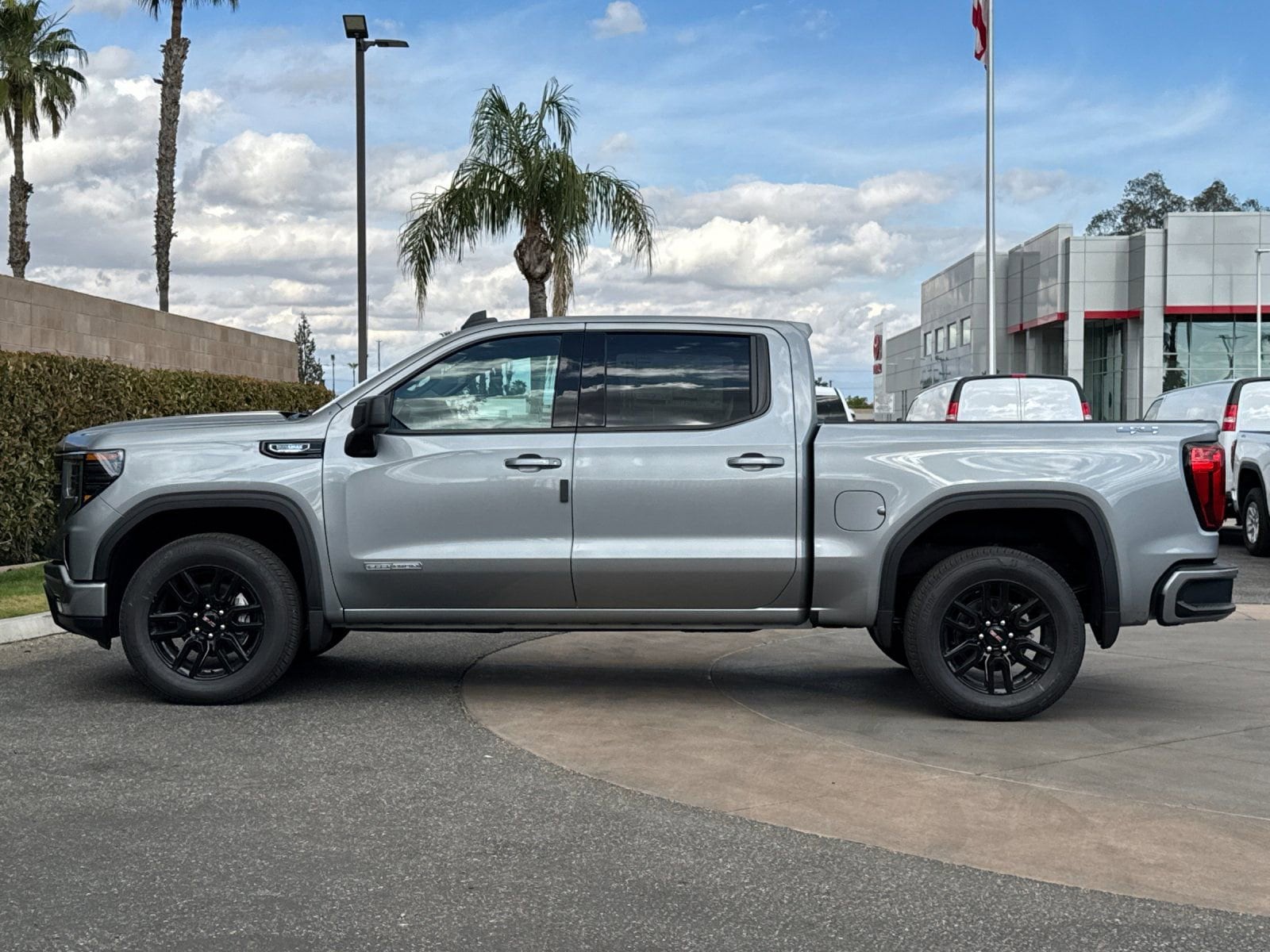 2026 GMC Sierra 1500 Elevation photo 5