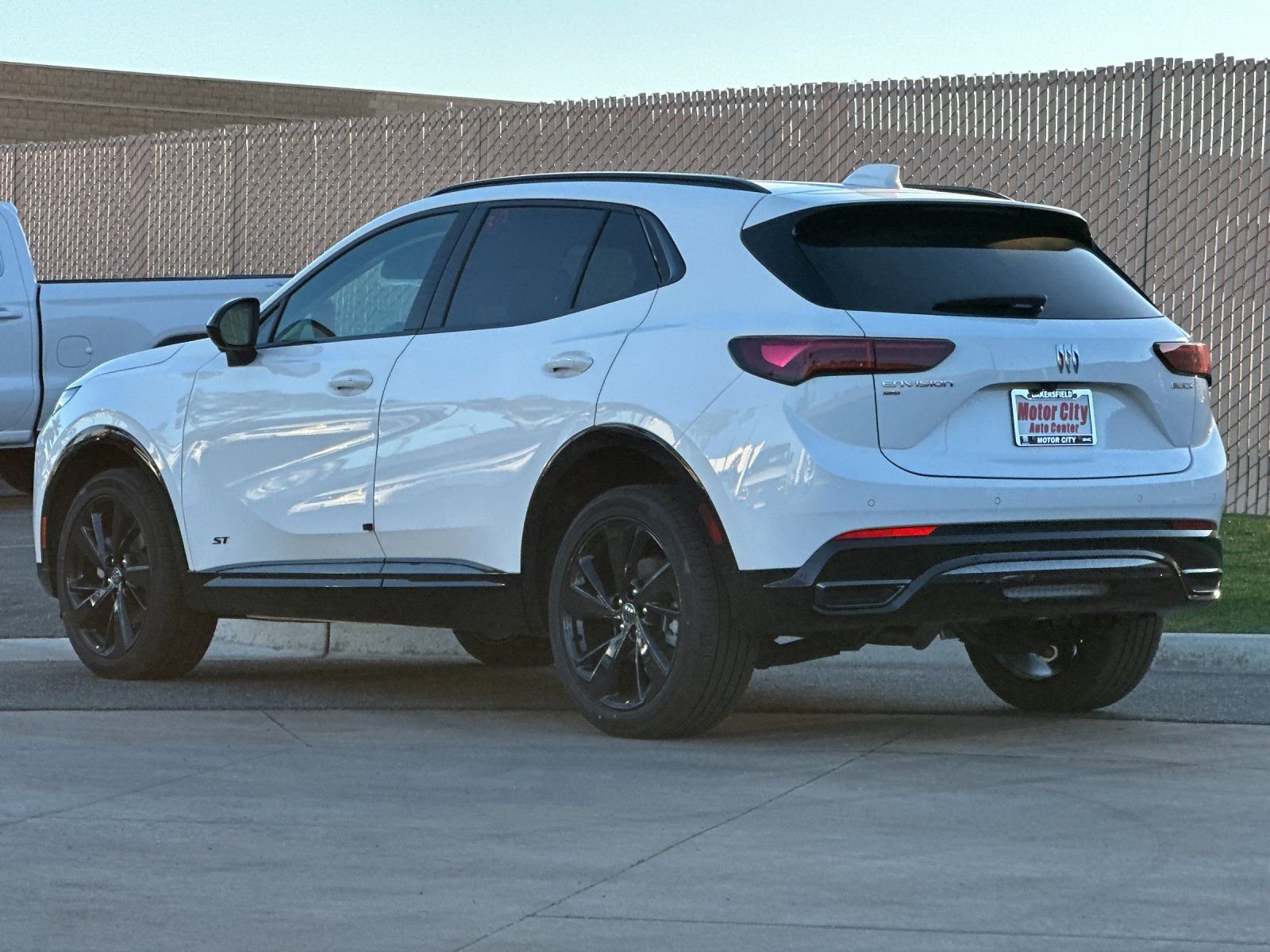 2026 Buick Envision Sport Touring photo 4